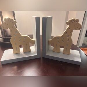Charming Giraffe Bookends - Tan and White